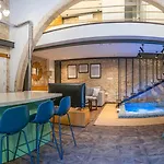 Palazzino Luxury * Lofou