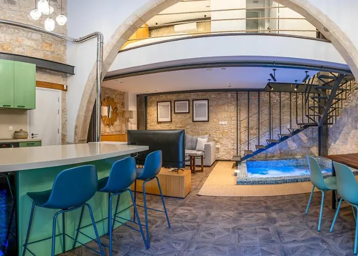 Palazzino Luxury * Lofou