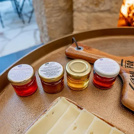 Palazzino Luxury Apartment Lofou