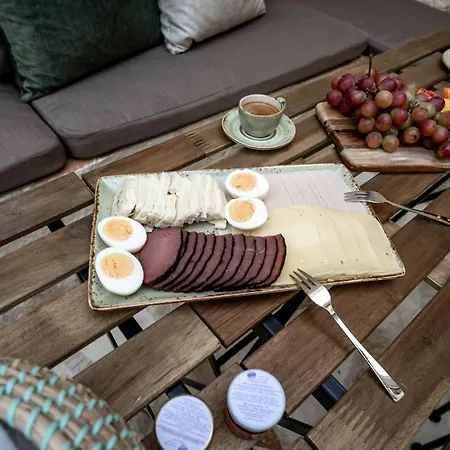 Palazzino Luxury 아파트 *