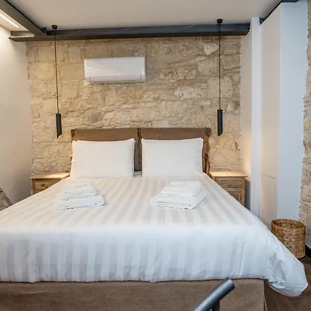 Palazzino Luxury Apartment Lofou