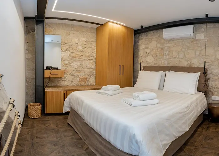 Palazzino Luxury Apartment Lofou